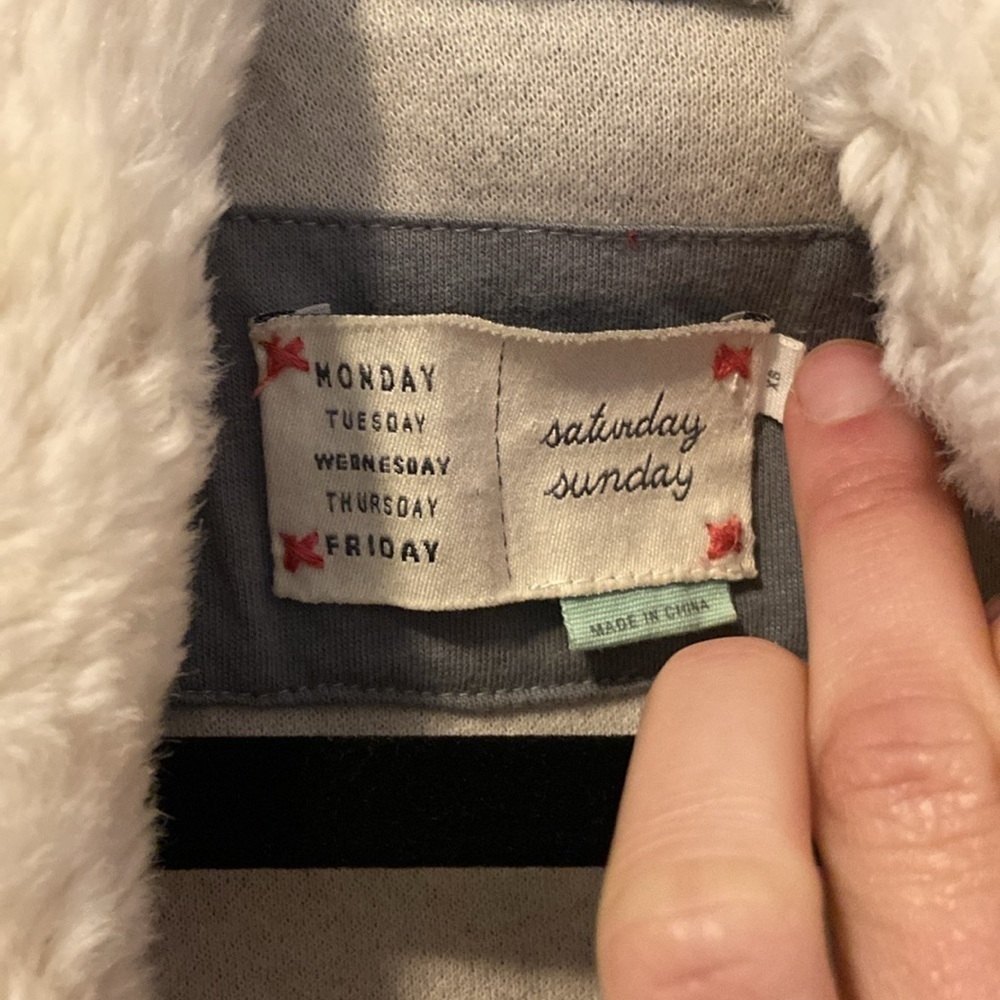 Anthropologie Faux fur trim cotton blazer with chevron print - Picture 2 of 6